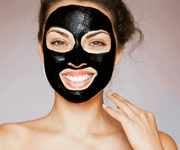 Black Mask kan fjerne snavs og hudorme.